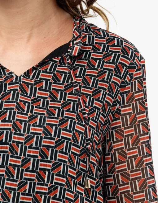 Blouse crépon noir rouge