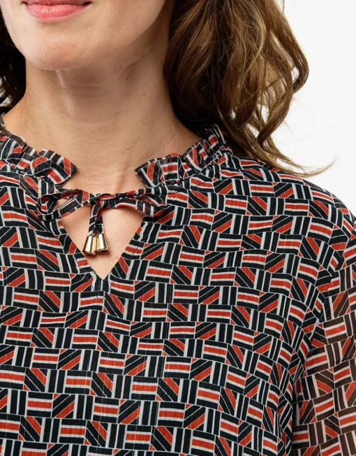 Blouse crépon noir rouge