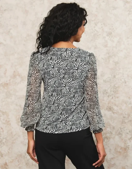 Blouse motif noir blanc