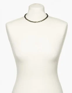 Collier ras-du-cou noir