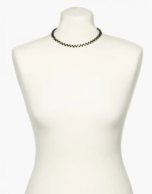 Collier ras-du-cou noir