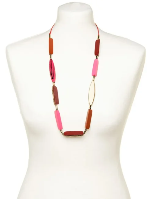 Collier rouge à perles
