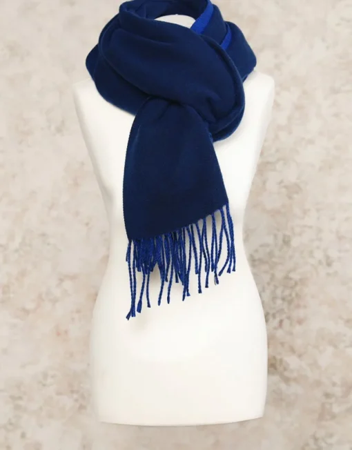 Echarpe bleue