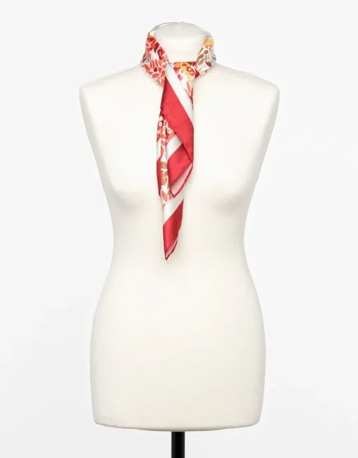 Foulard carré chic rouge