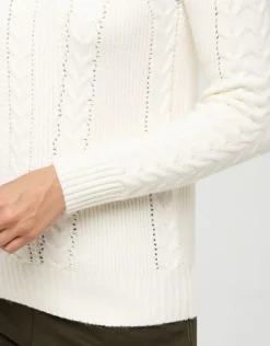 Pull doux écru torsades