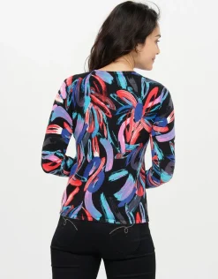 Pull noir rose à motifs