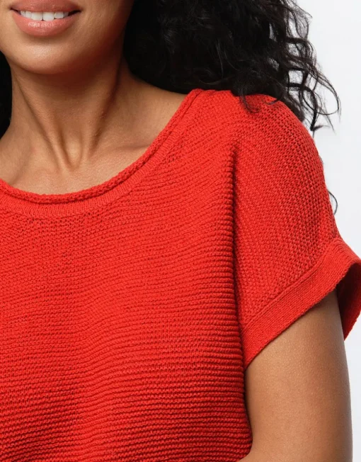 Pull rouge manche courte