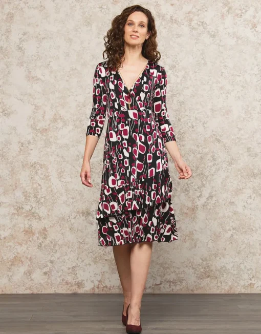 Robe chic noir motif