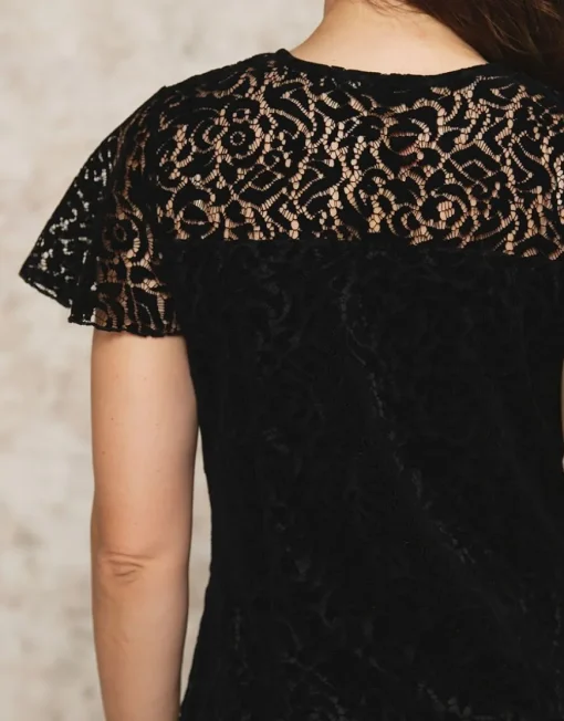 Robe dentelle noire