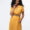 Robe en lin ocre