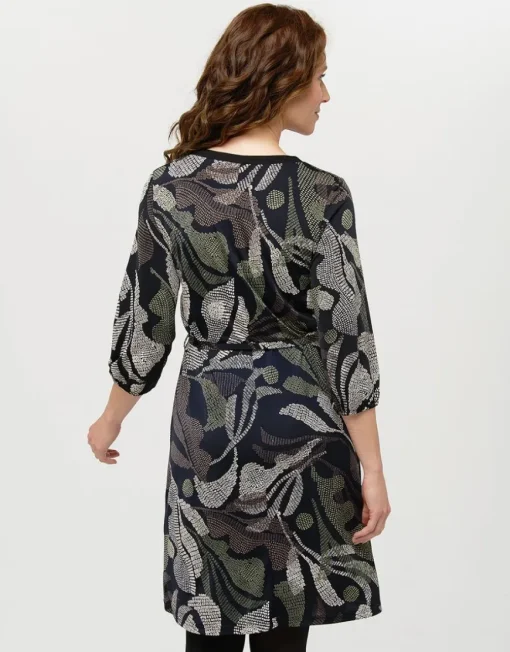 Robe motif feuillage noir