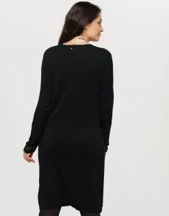 Robe pull noir détails or