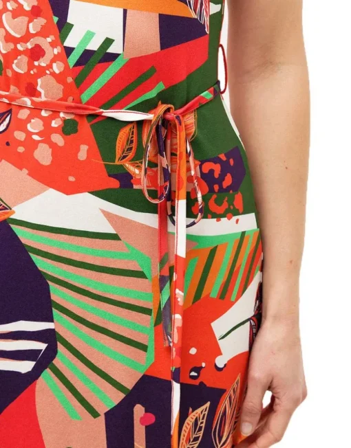 Robe rouge imprimée