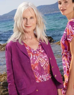 T-shirt chic violet motif