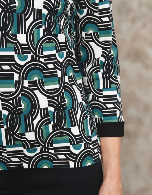 T-shirt vert noir motif