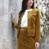 Veste en velours ocre