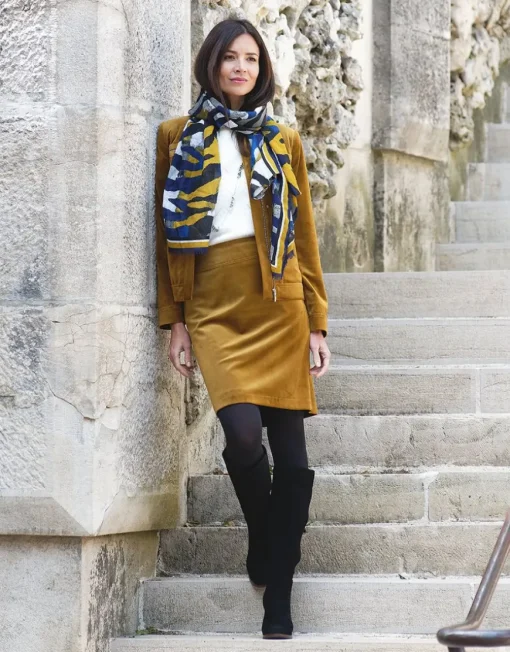 Veste en velours ocre